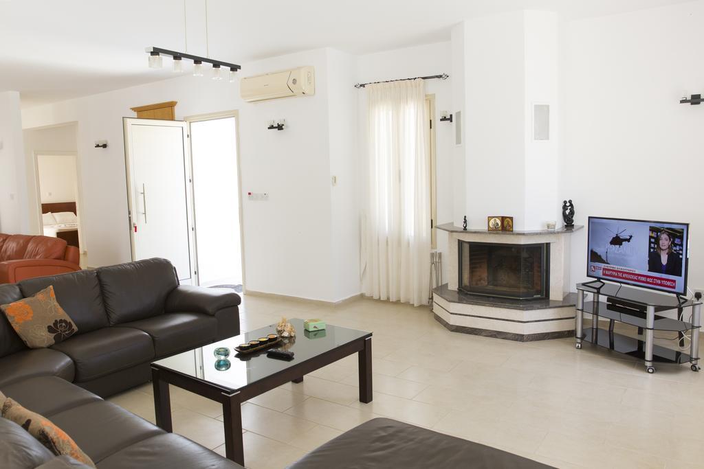 Eliofos Luxury Villa Polis Extérieur photo